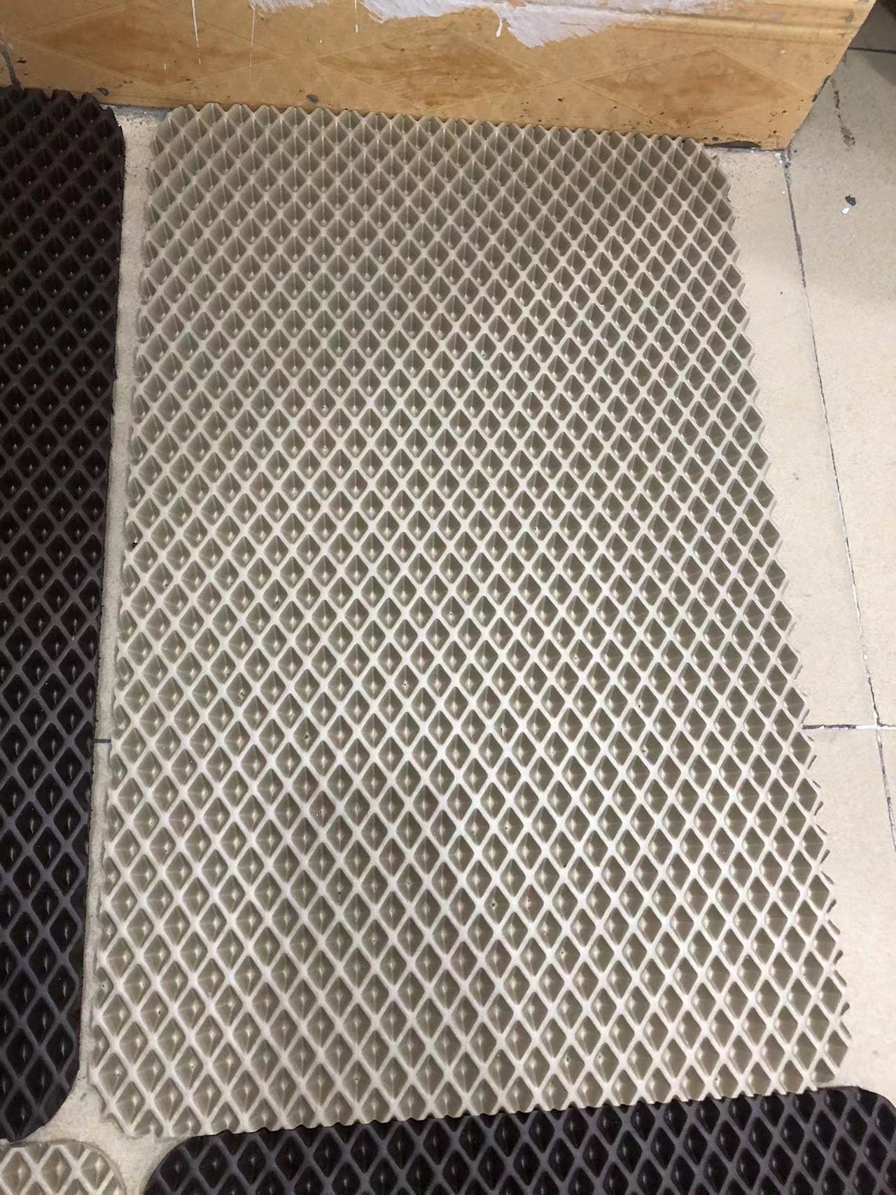 Серый материал для ковриков